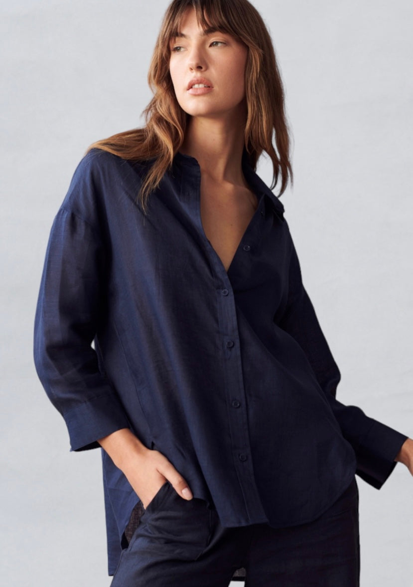 Boyfriend Linen Shirt Navy