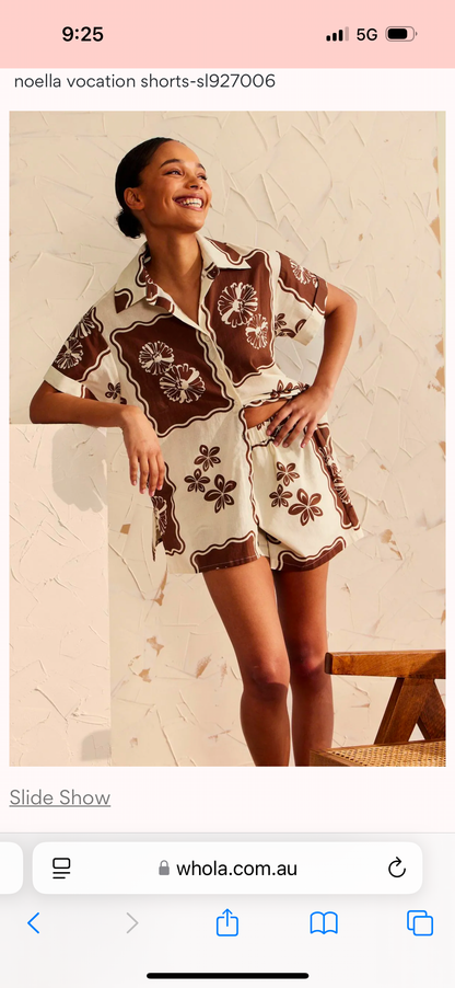 Brown Floral Set